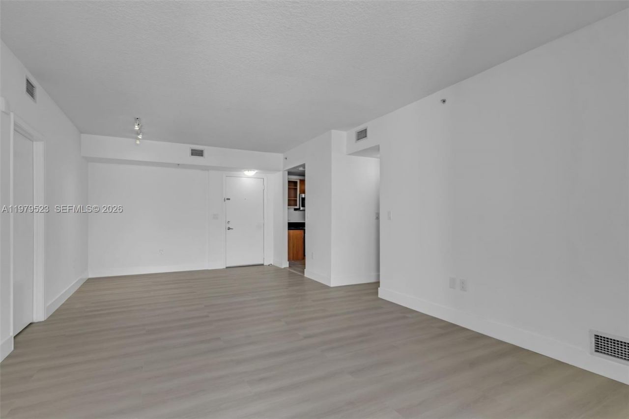 18800 NE 29th Ave , Unit LP1022, Aventura, FL 33180 Photo