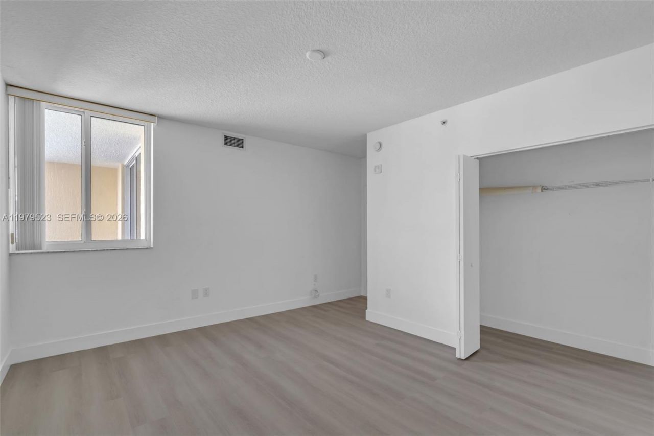 18800 NE 29th Ave , Unit LP1022, Aventura, FL 33180 Photo