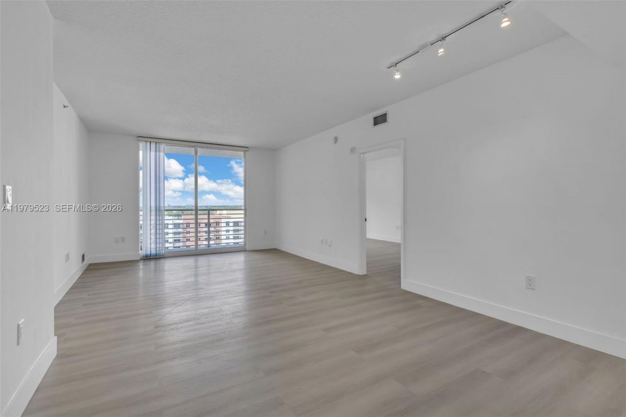 18800 NE 29th Ave , Unit LP1022, Aventura, FL 33180 Photo