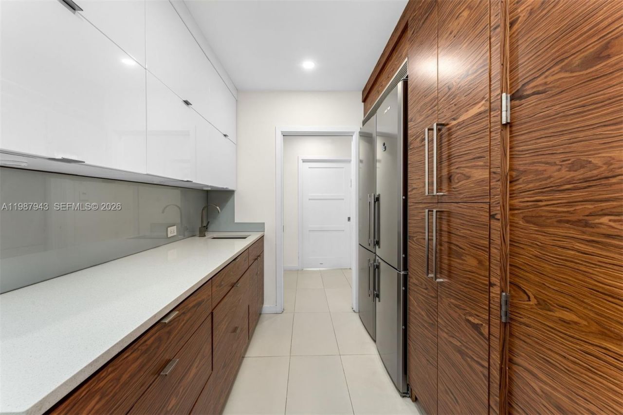 1525 Diplomat Pkwy , Hollywood, FL 33019 Photo