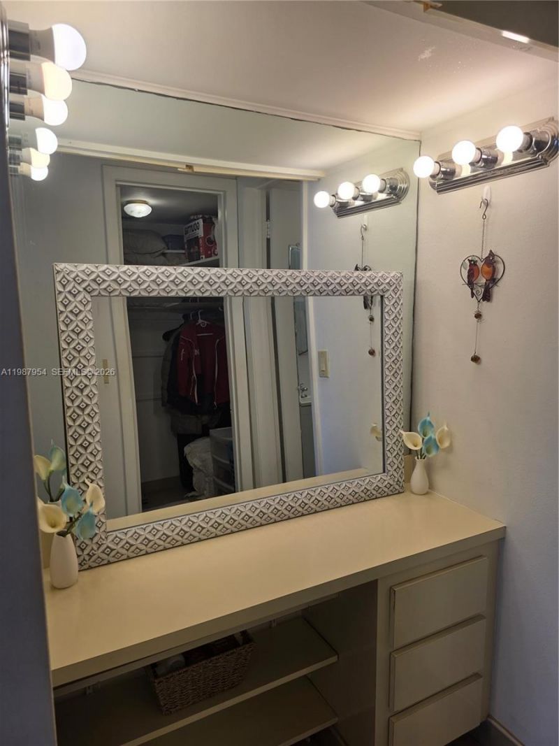 2861 Leonard Dr , Unit F605, Aventura, FL 33160 Photo