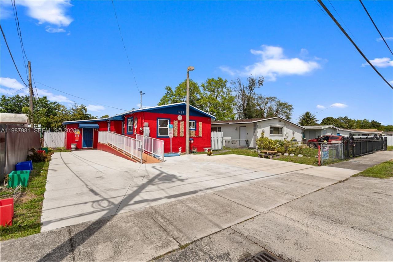 1781 NW 152nd Ter , Miami Gardens, FL 33054 Photo