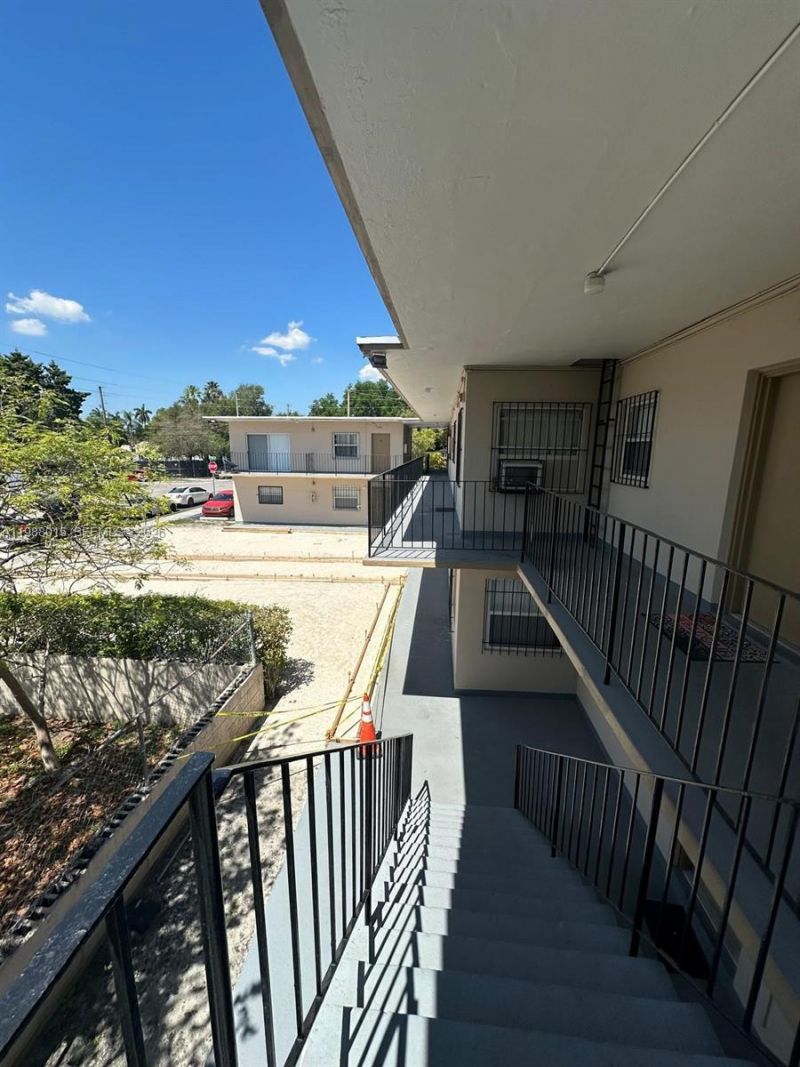 100 NE 78th St , Unit 4, Miami, FL 33138 Photo