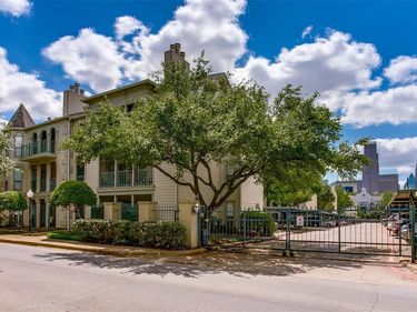 3105 San Jacinto Street, Unit 217, Dallas, TX 75204