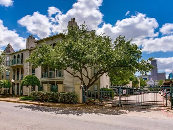 3105 San Jacinto Street, Unit 217, Dallas, TX 75204