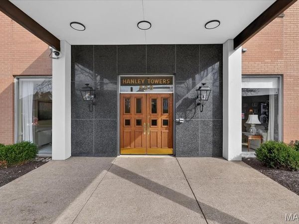 900 S Hanley Road , Unit 6C, Clayton, MO 63105