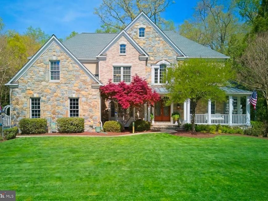 12650 Rose Crest Court, Fairfax, VA 22033 Main Photo