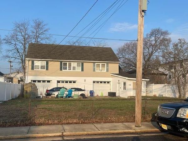 131 Raritan Avenue, KEANSBURG, NJ 07734