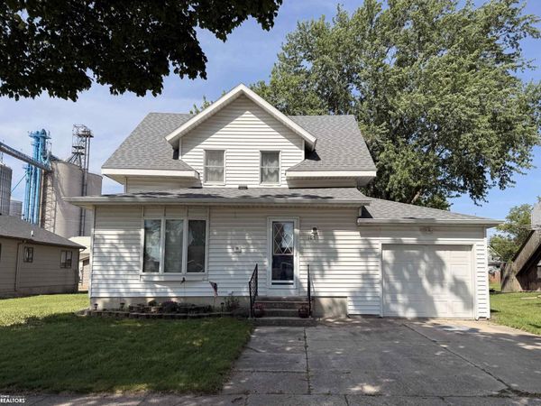 105 Colorado Street, Glidden, IA 51443