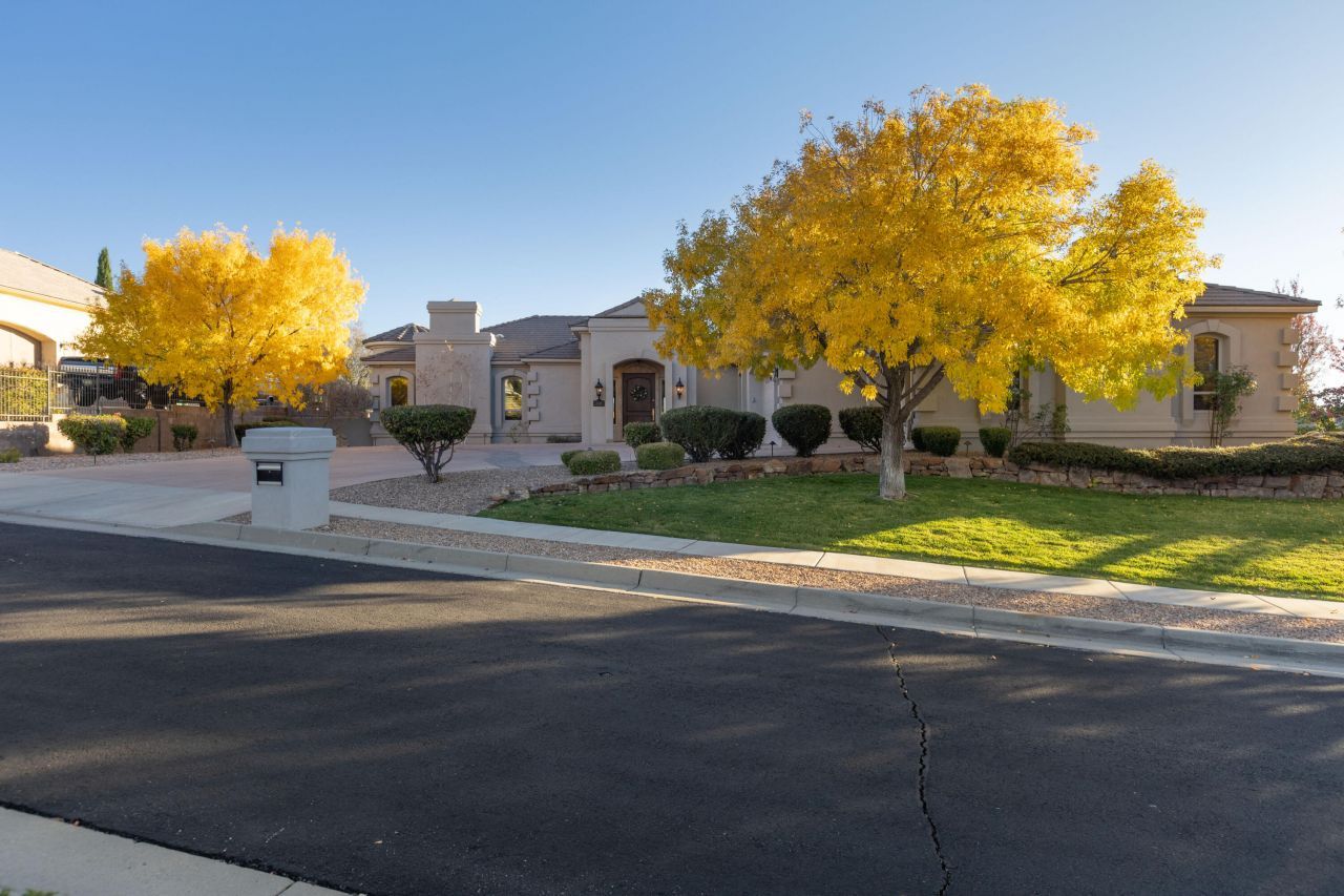 11508 Beringer Avenue Ne, Albuquerque, NM 87122 Main Photo