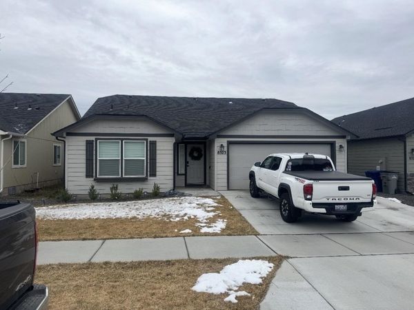 8523 W 8th Ct, Spokane, WA 99224