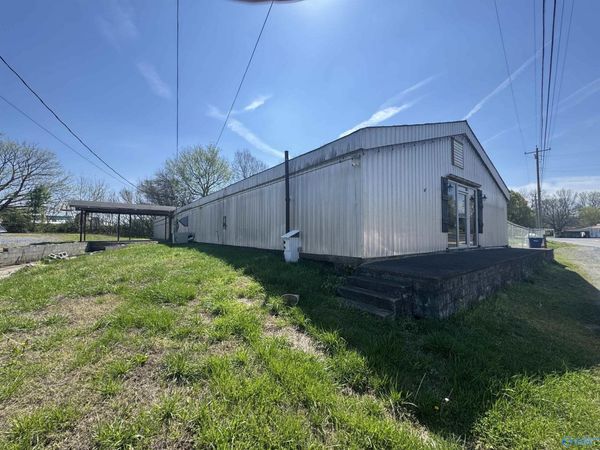 101 Mathis Mill Road, Albertville, AL 35950