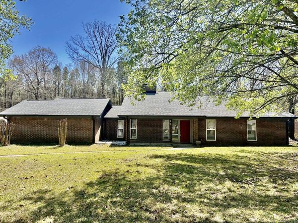 3114 Bugle Drive, Pine Bluff, AR 71603