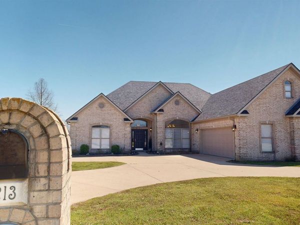 213 Plantation Drive, Mayflower, AR 72106