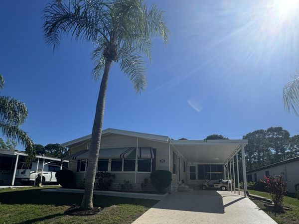 54 Calle De Lagos, Fort Pierce, FL 34951