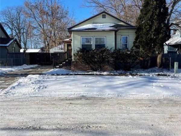 909 N Granger Street, Saginaw, MI 48602