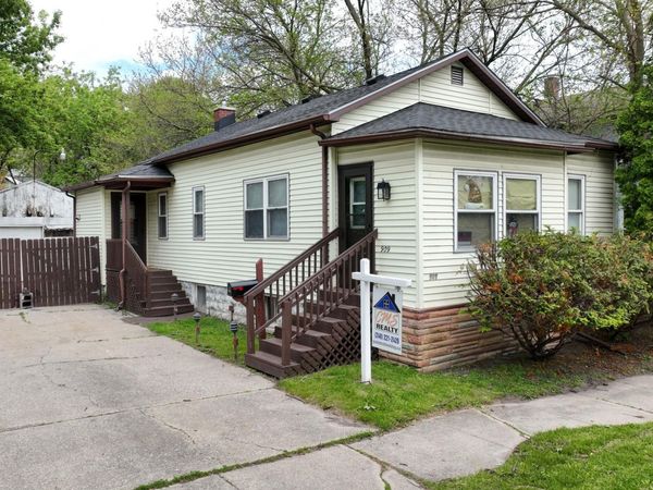 909 N Granger Street, Saginaw, MI 48602