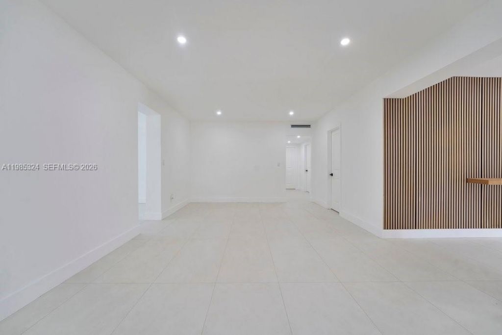 4053 SW 8th St , Plantation, FL 33317 Photo