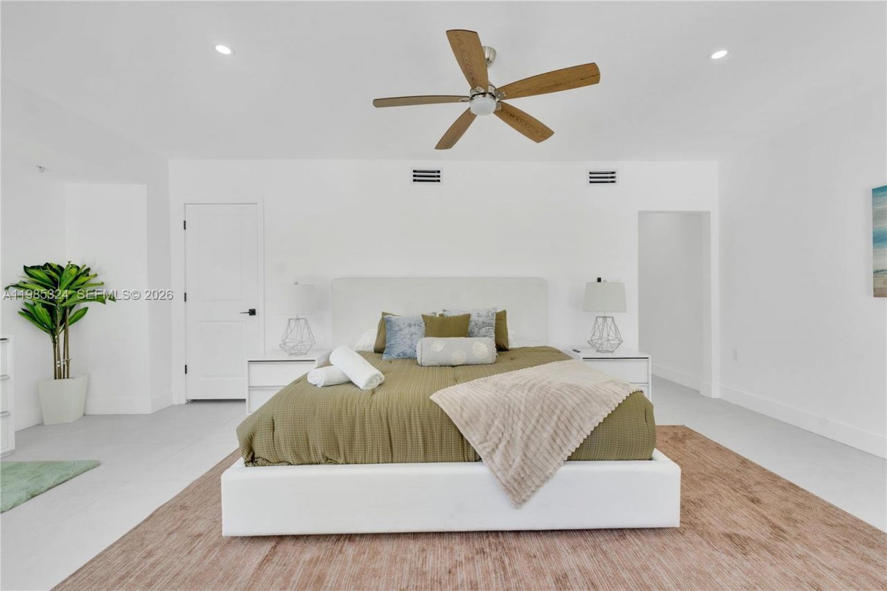 4053 SW 8th St, Plantation, FL 33317 Photo