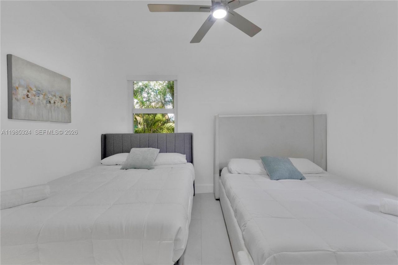4053 SW 8th St, Plantation, FL 33317 Photo