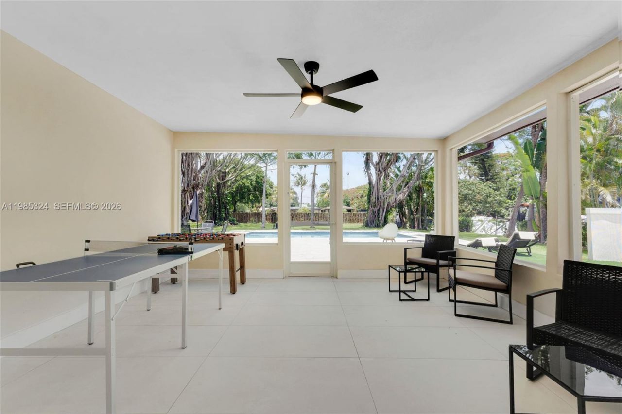 4053 SW 8th St, Plantation, FL 33317 Photo