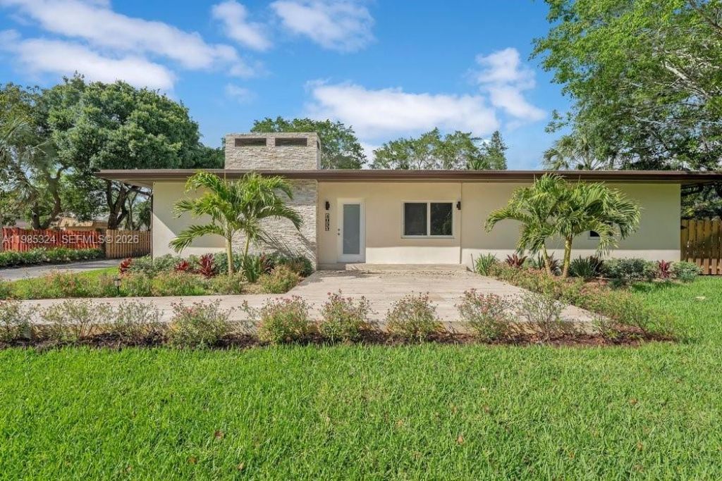 4053 SW 8th St, Plantation, FL 33317 Photo
