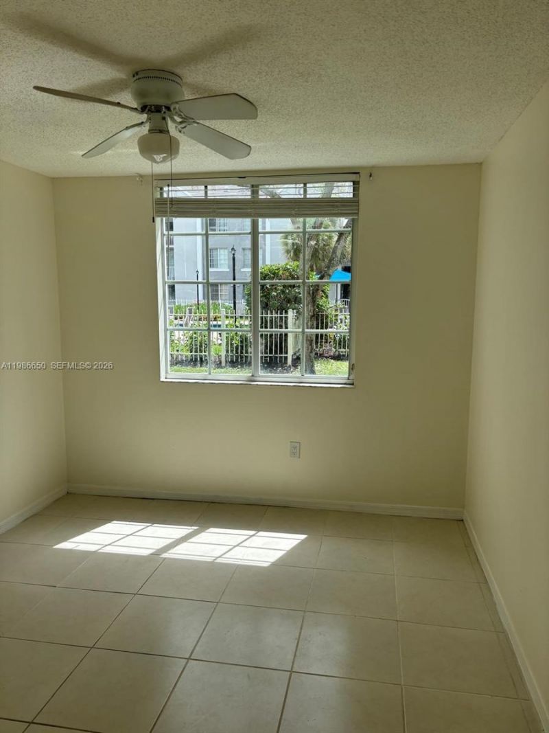 655 SW 111th Way, Unit 108, Pembroke Pines, FL 33025 Photo