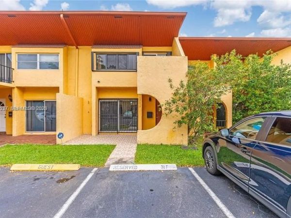 13705 SW 84th St , Unit F, Miami, FL 33183