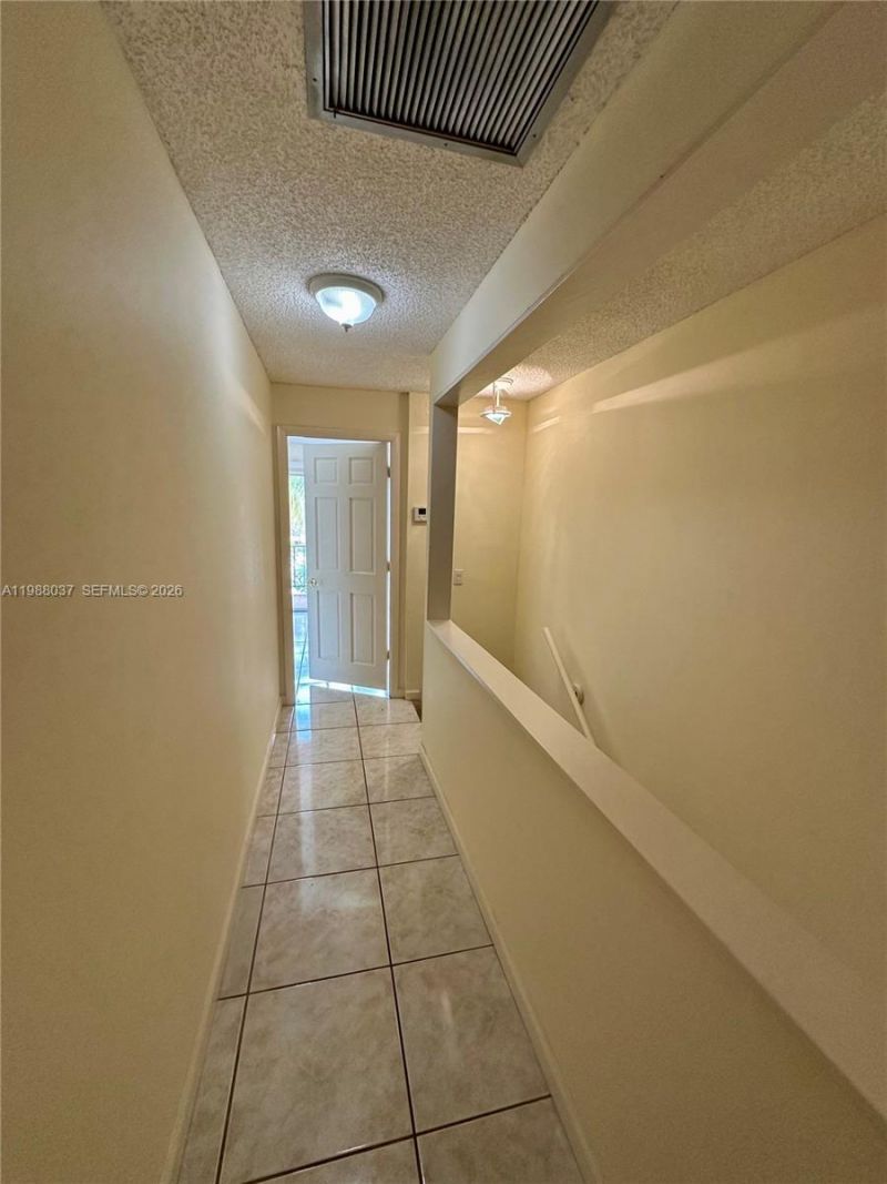 13705 SW 84th St , Unit F, Miami, FL 33183 Photo