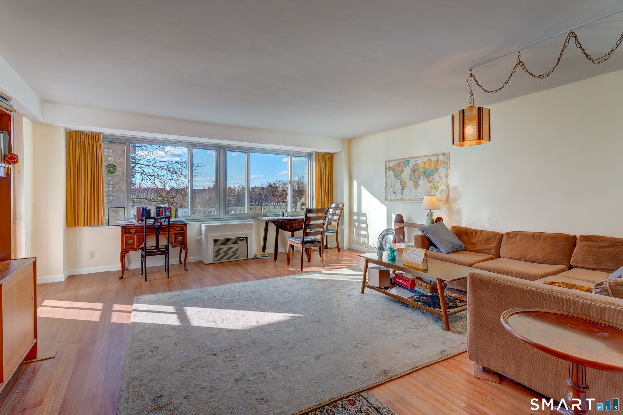 100 York, Unit 5B, New Haven, CT 06511 Main Photo