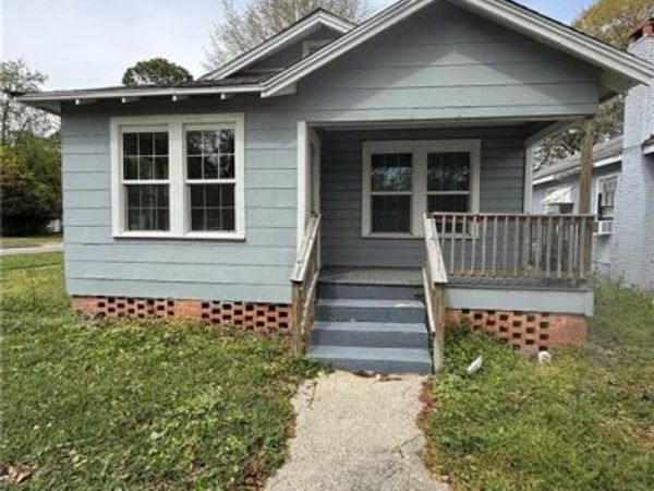 1848 Canal Street , Mobile, AL 36606