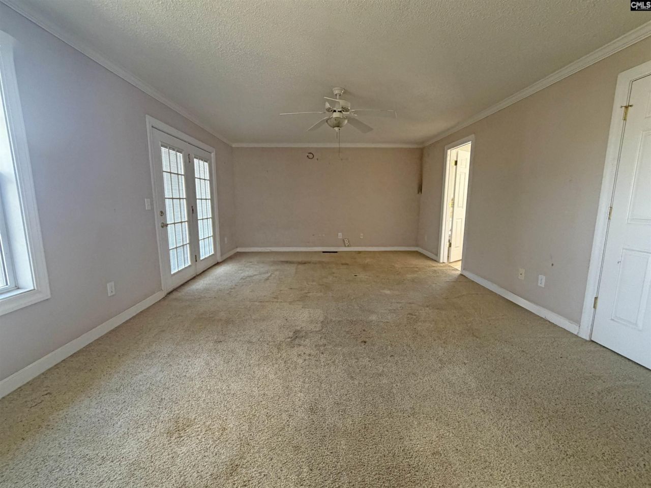 520 Gallatin Circle Photo 4