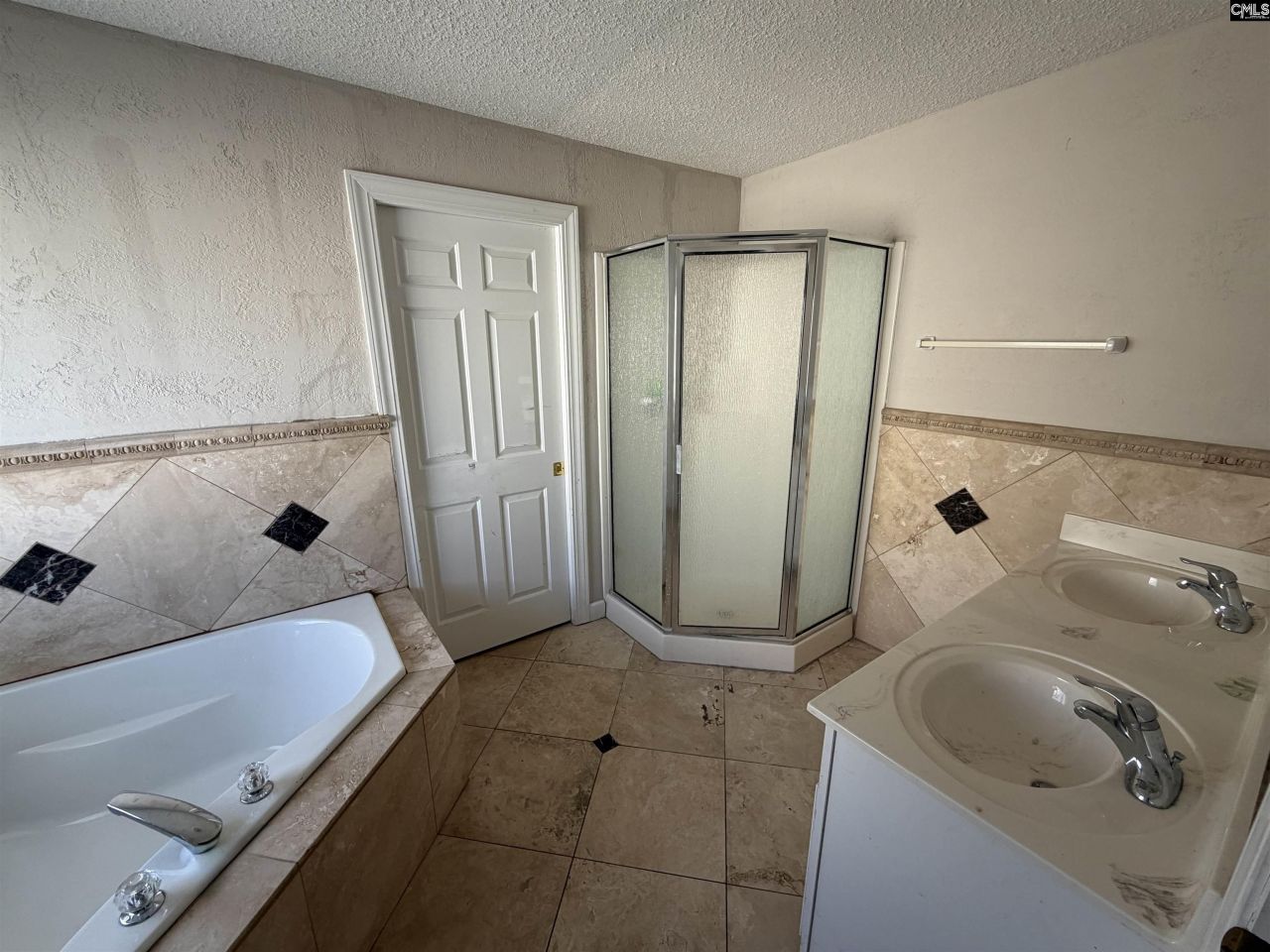 520 Gallatin Circle Photo 5