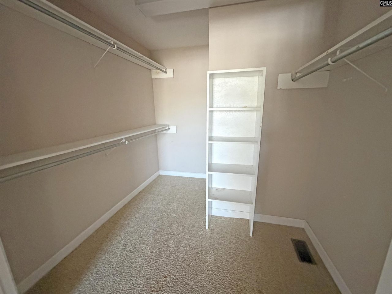 520 Gallatin Circle Photo 6