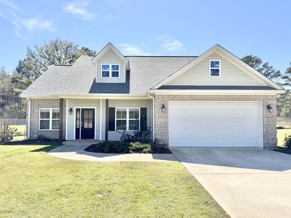 6510 Self Creek, Starkville, MS 39759