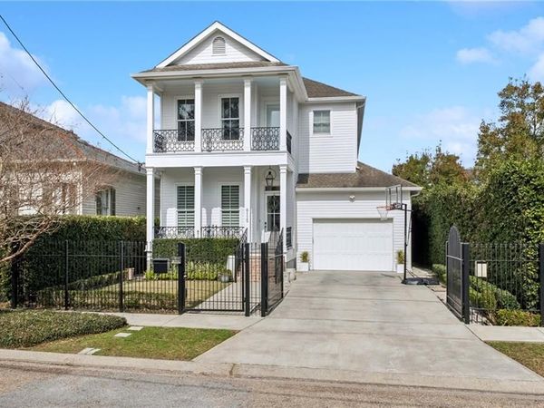 6115 CHESTNUT Street, New Orleans, LA 70118