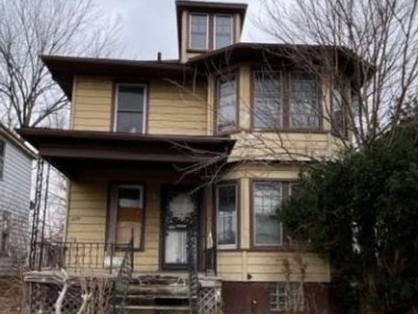 209 Connecticut Street, Highland Park, MI 48203