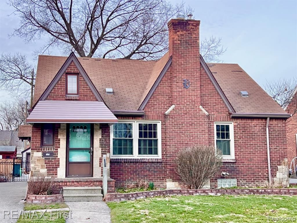 582 W Breckenridge Street, Ferndale, MI 48220 Main Photo