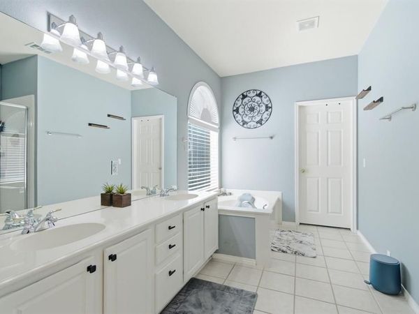 6625 Hayling Way, Denton, TX 76210