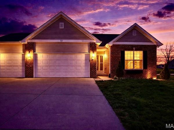 3616 MOORGATE Court, Swansea, IL 62226