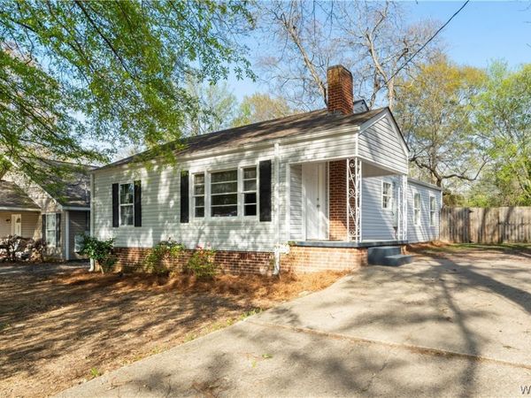 1613 18th Avenue E, Tuscaloosa, AL 35404