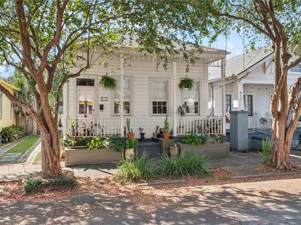 415 VALLETTE Street , New Orleans, LA 70114