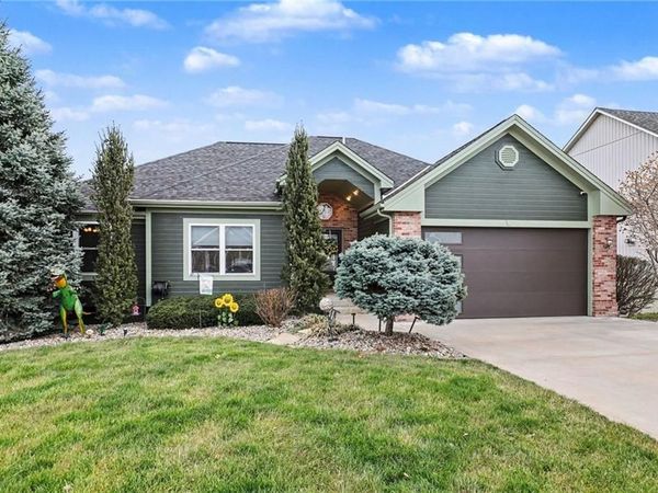 801 SW Shorthorn Drive, Grain Valley, MO 64029