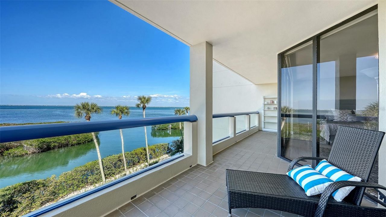 2120 Harbourside Drive, Unit 623, Longboat Key, FL 34228 Photo