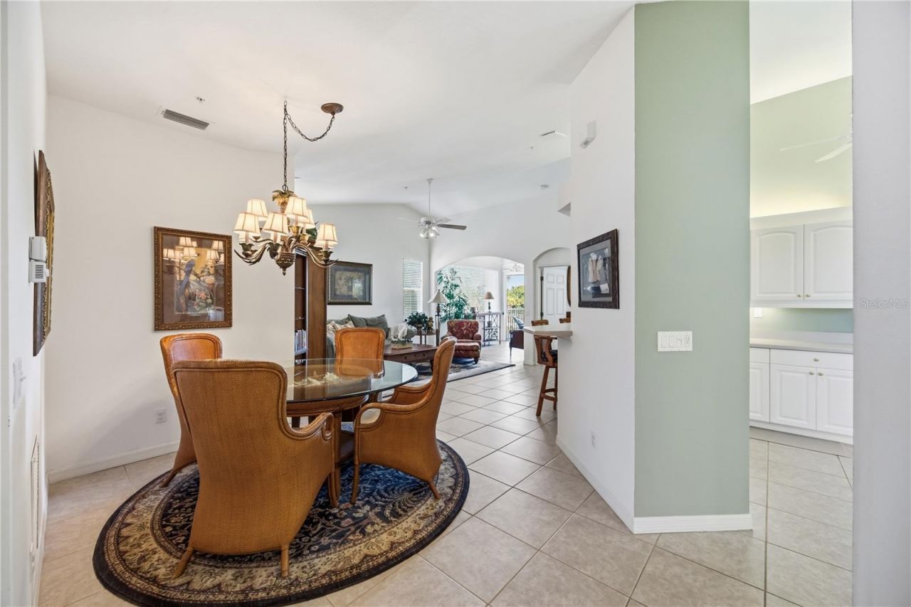 115 Woodbridge Drive, Unit 201, Venice, FL 34293 Photo