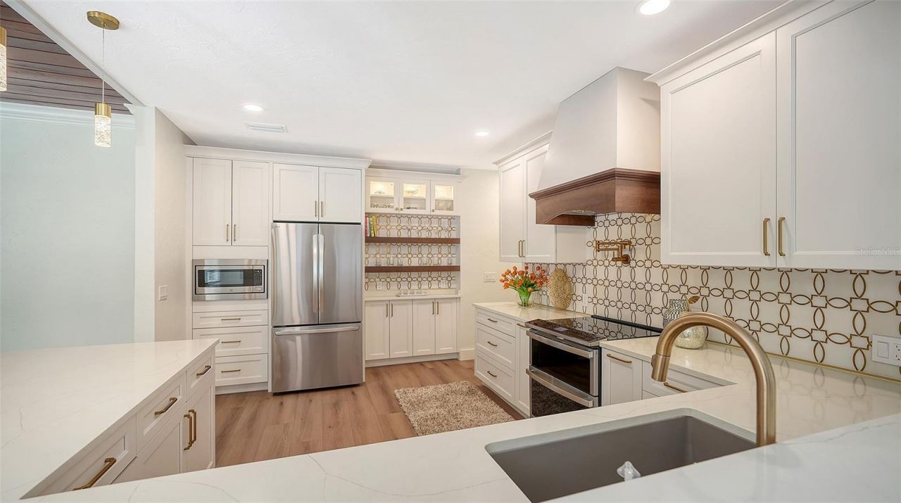 375 N Washington Drive, Sarasota, FL 34236 Photo