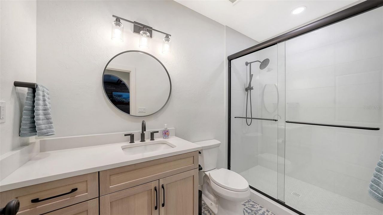 375 N Washington Drive, Sarasota, FL 34236 Photo