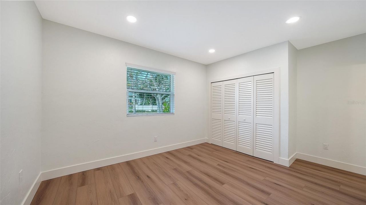 375 N Washington Drive, Sarasota, FL 34236 Photo