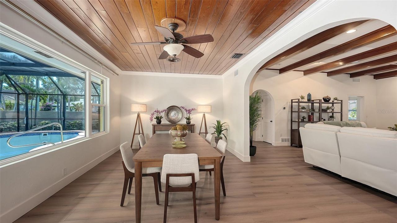 375 N Washington Drive, Sarasota, FL 34236 Photo