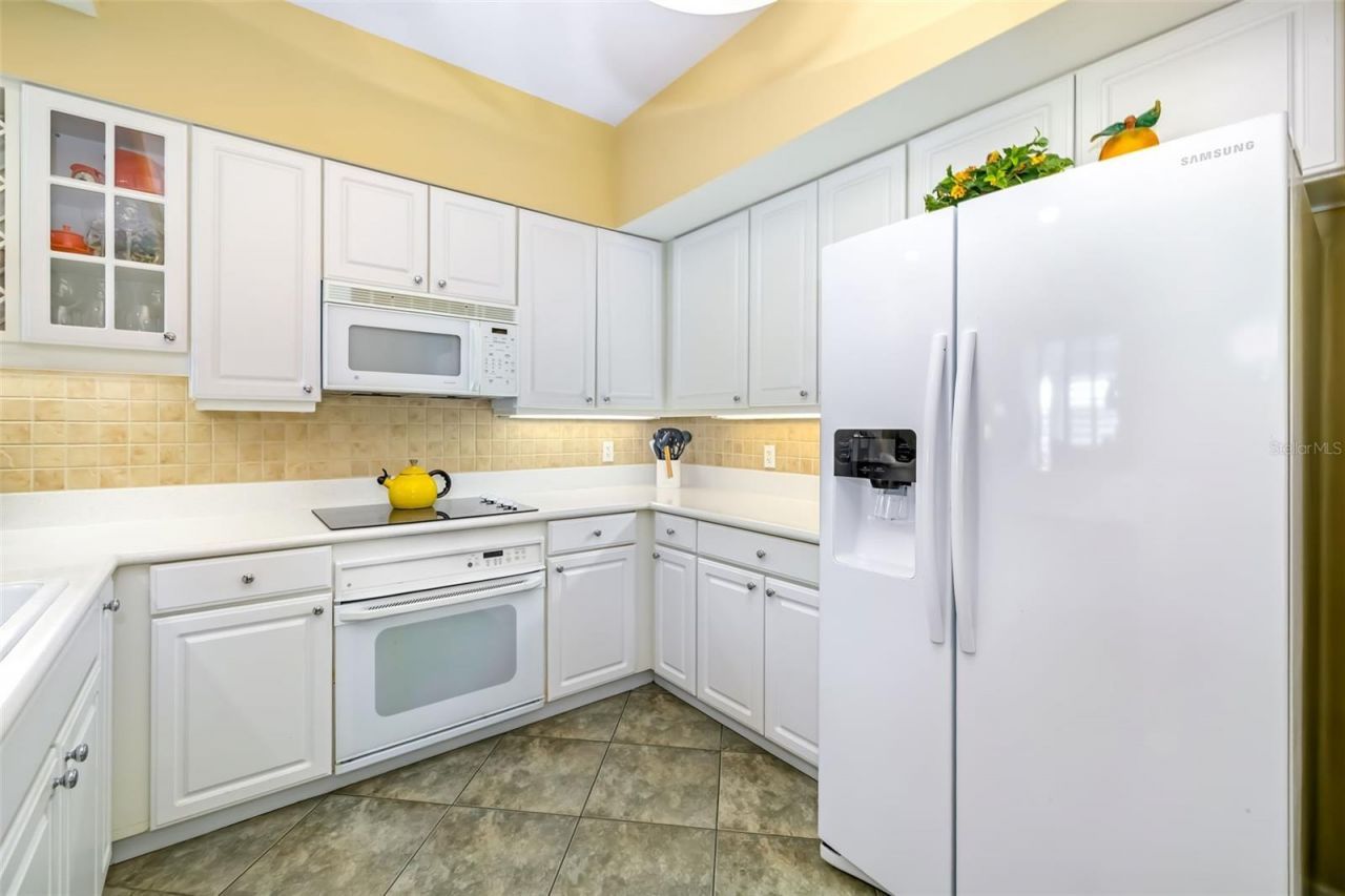 1280 Dolphin Bay Way, Unit 504, Sarasota, FL 34242 Photo